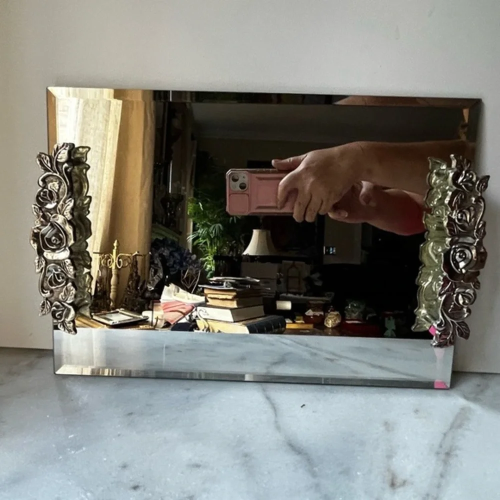 Elegant Silver Floral Mirror vanity tray